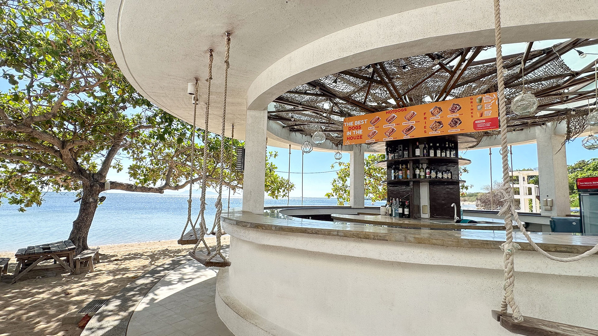 img-the-swing-bar-3